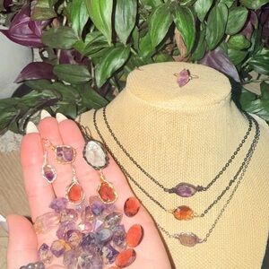 Must have crystal finds in show